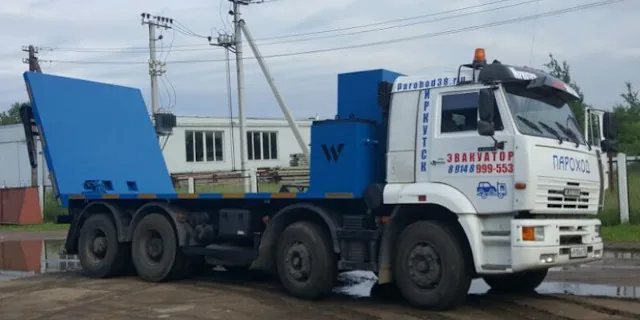 Эвакуатор для грузовых автомобилей KAMaz с брилью